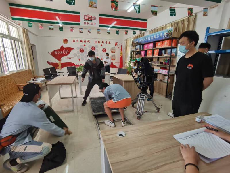 一支视频激活品牌生命力｜镇赉县产品视频拍摄公司的创意魔法秀